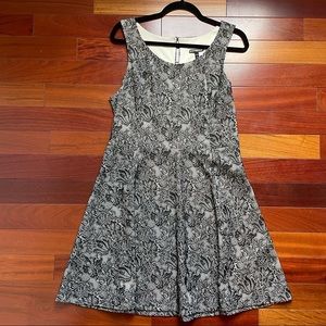 Express Sleeveless Black Beige Lace Print Dress